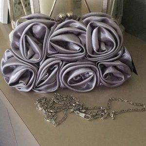 BEAUTIFUL SILVER EVENING BAG